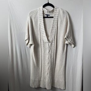 GAP Cream V-Neck Sweater